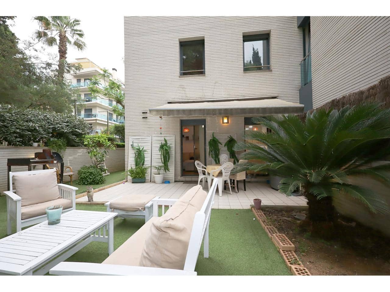 3 soverom Leilighet til salgs i Lloret de Mar med svømmebasseng garasje - € 325 000 (Ref: 9186091)