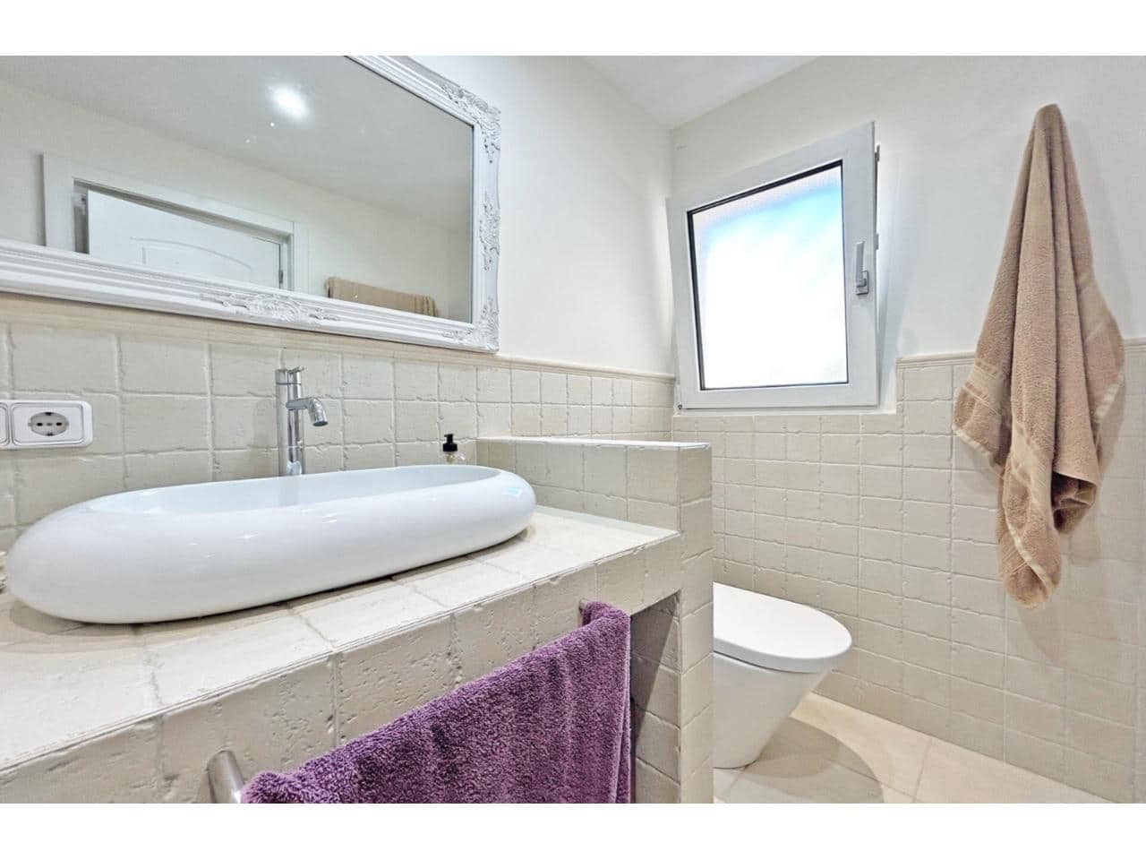 4 sypialnia Finka/Dom wiejski na sprzedaż w Lloret de Mar z basenem garażem - 595 000 € (Ref: 9186159)