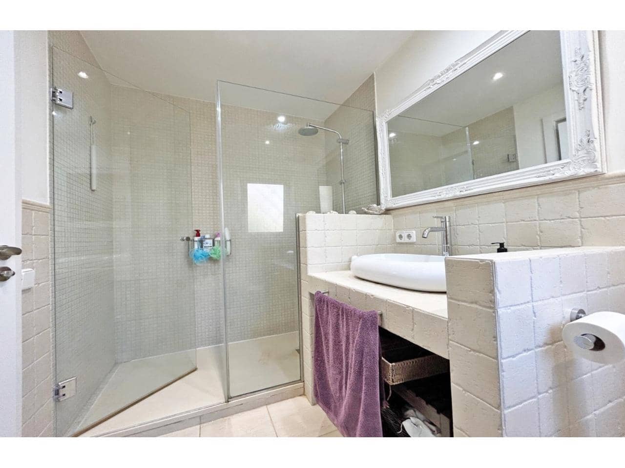 4 sypialnia Finka/Dom wiejski na sprzedaż w Lloret de Mar z basenem garażem - 595 000 € (Ref: 9186159)