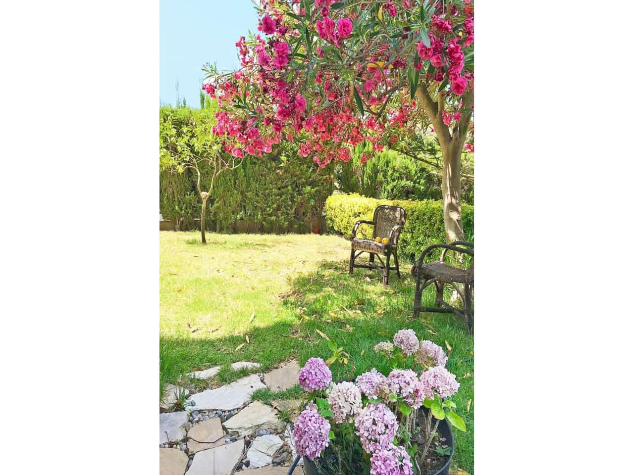 4 sypialnia Finka/Dom wiejski na sprzedaż w Lloret de Mar z basenem garażem - 595 000 € (Ref: 9186159)