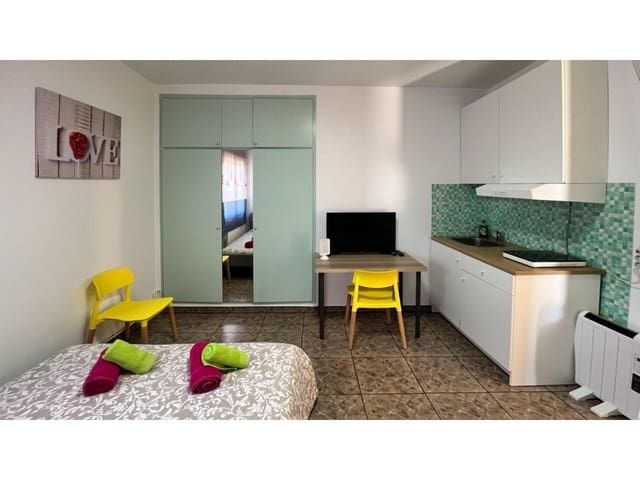 5 sypialnia Finka/Dom wiejski na sprzedaż w Lloret de Mar z basenem garażem - 425 000 € (Ref: 9187446)