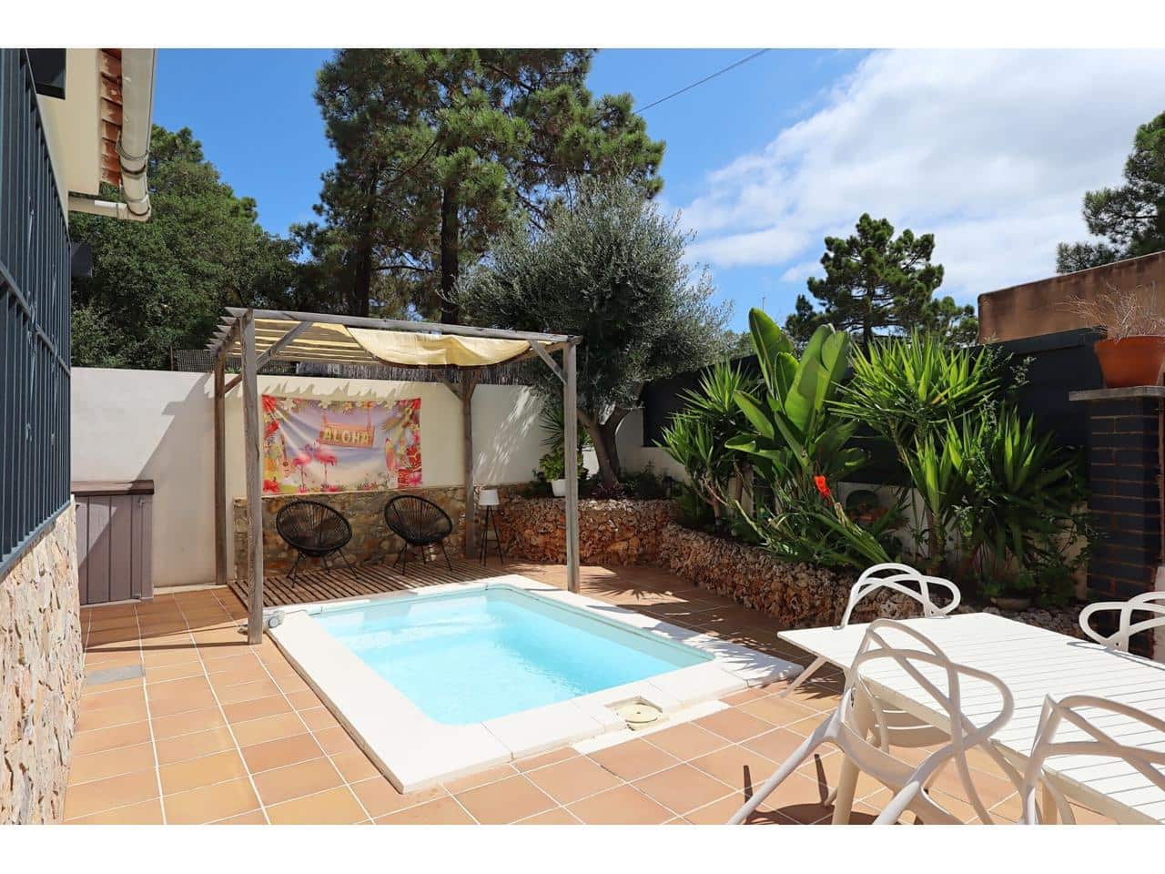 5 soveværelse Finca/Landehus til salg i Lloret de Mar med swimmingpool garage - € 425.000 (Ref: 9187446)