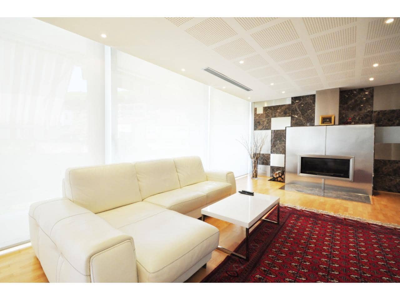 4 bedroom Villa for sale in Lloret de Mar with pool garage - € 900,000 (Ref: 9187565)