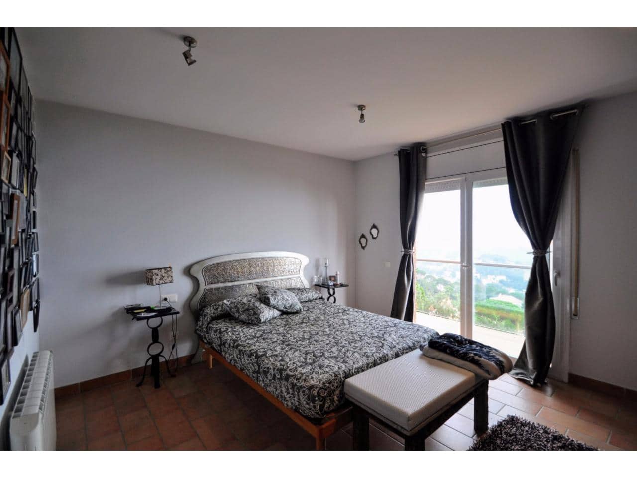 6 soveværelse Finca/Landehus til salg i Lloret de Mar med swimmingpool - € 670.000 (Ref: 9199774)