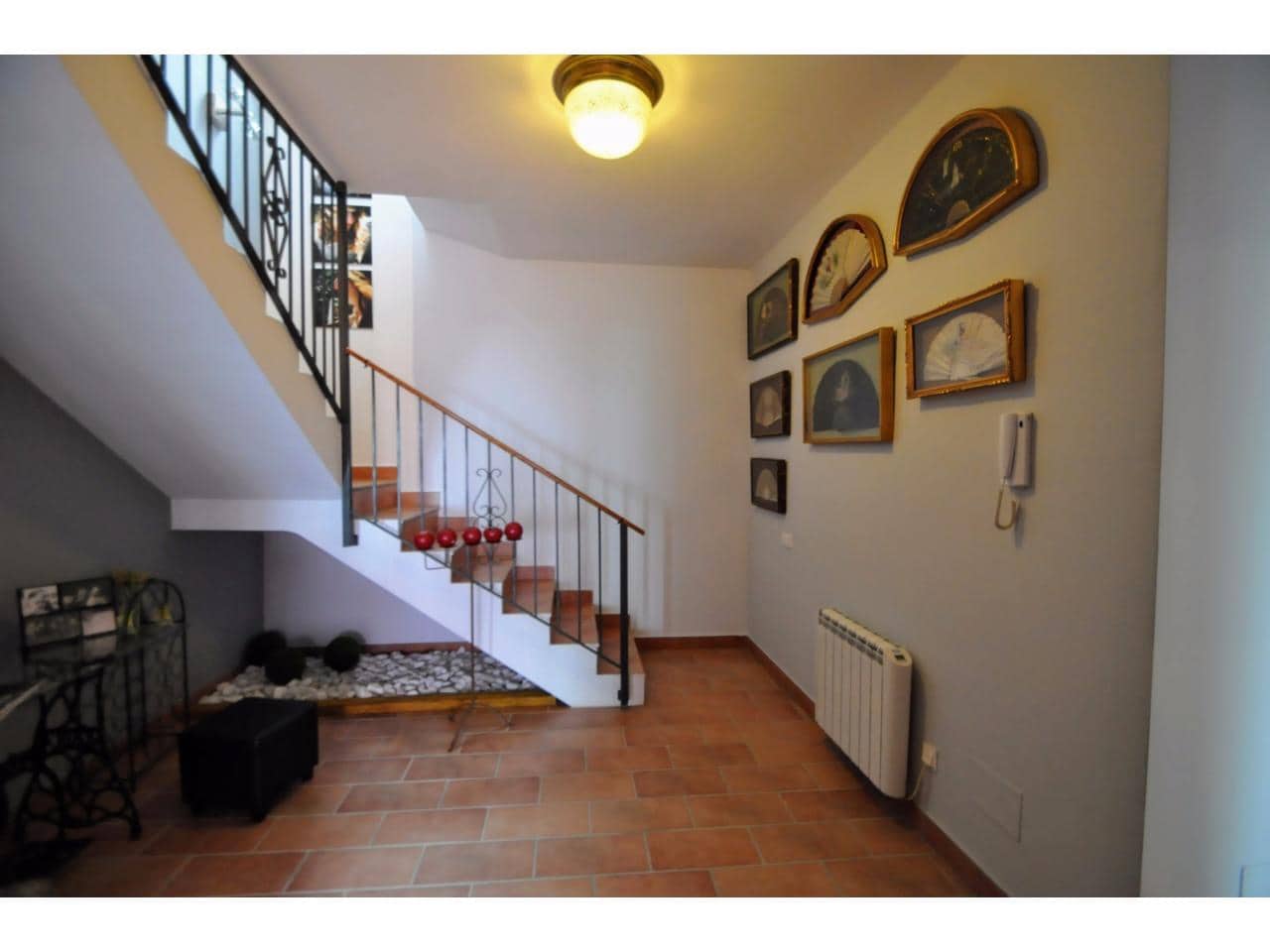 6 soveværelse Finca/Landehus til salg i Lloret de Mar med swimmingpool - € 670.000 (Ref: 9199774)