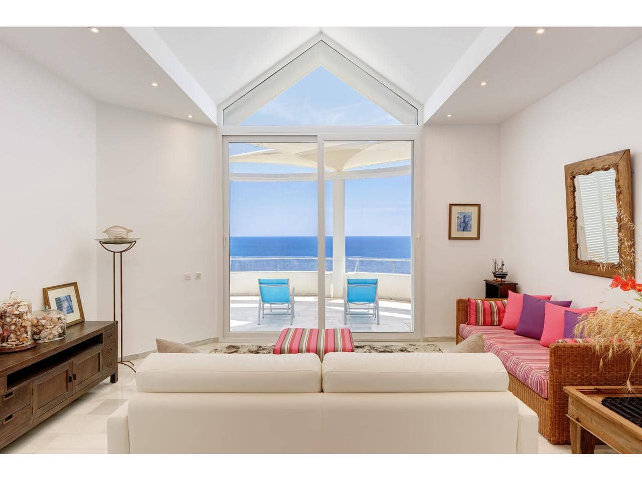 4 sovrum Villa till salu i Lloret de Mar med pool garage - 2 950 000 € (Ref: 9205665)