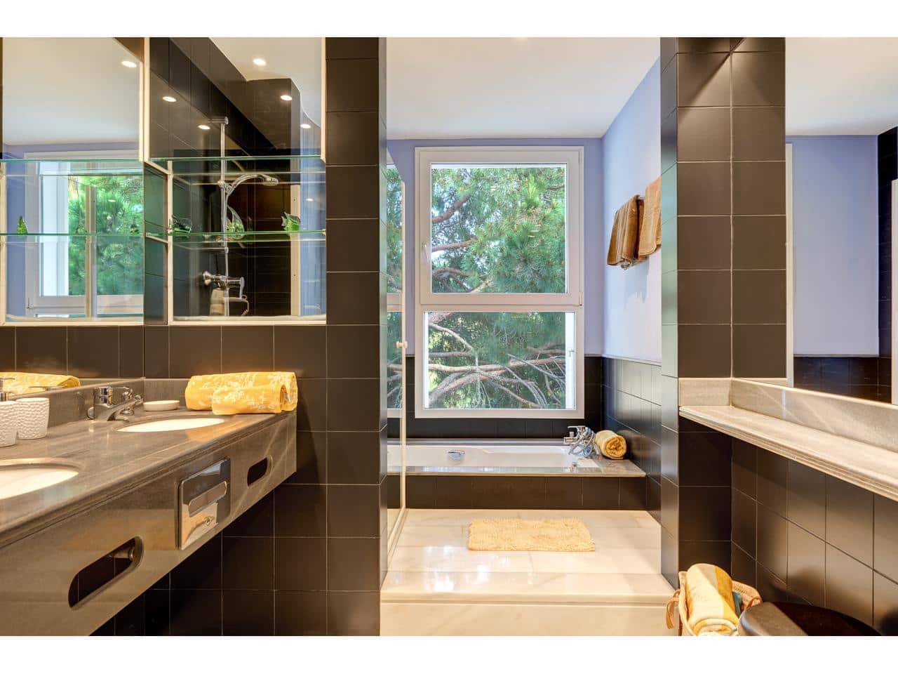 4 sovrum Villa till salu i Lloret de Mar med pool garage - 2 950 000 € (Ref: 9205665)