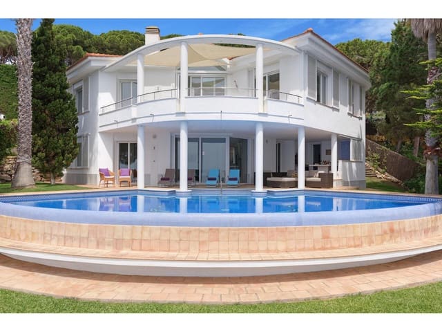 4 sovrum Villa till salu i Lloret de Mar med pool garage - 2 950 000 € (Ref: 9205665)