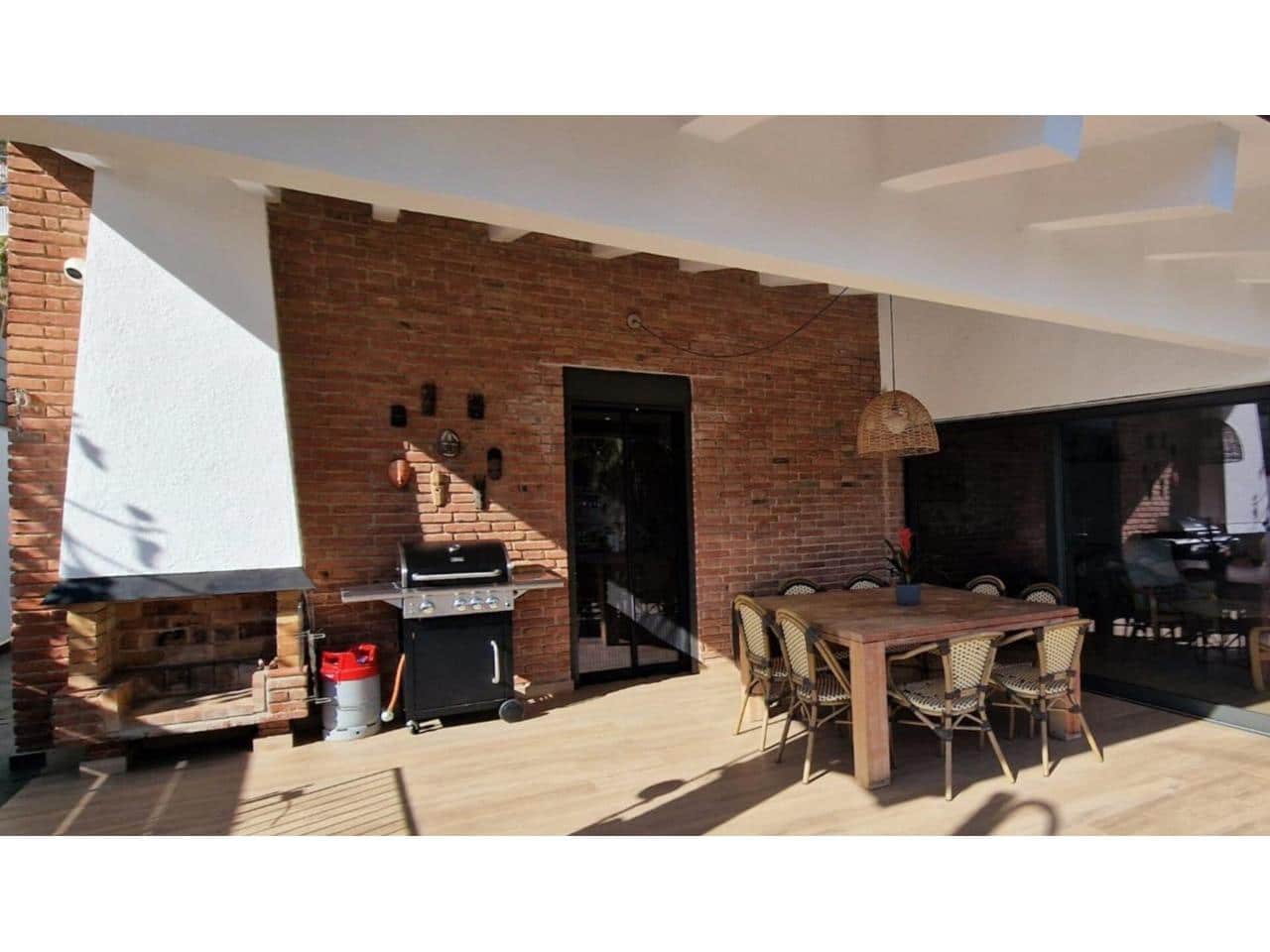 4 camera da letto Finca/Casa di Campagna in vendita in Lloret de Mar con garage - 615.000 € (Rif: 9215741)