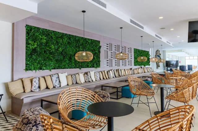 Villa til salg i Madrid by - € 1.000.000 (Ref: 9298848)