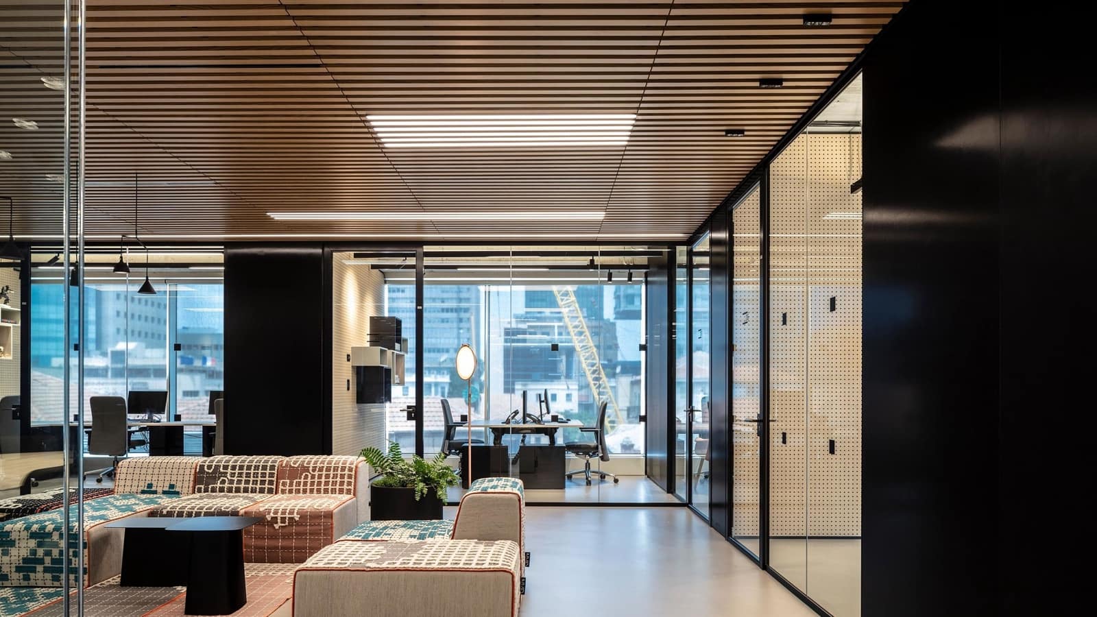 Kommersiell till salu i Barcelona stad - 1 400 000 € (Ref: 9298873)