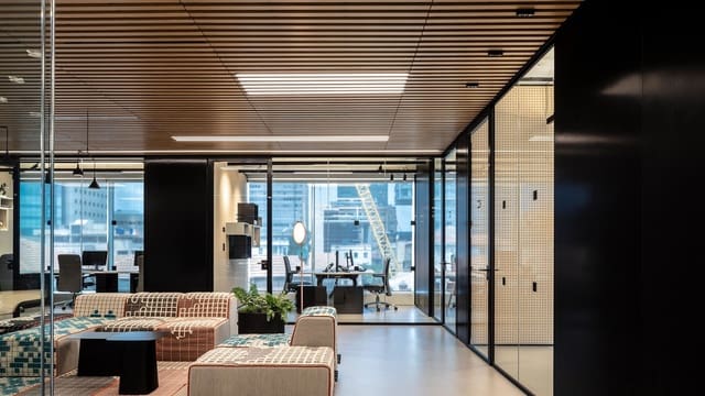 Kommersiell till salu i Barcelona stad - 1 400 000 € (Ref: 9298873)