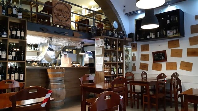 Komercyjne na sprzedaż w Miasto Madryt - 390 000 € (Ref: 9401005)