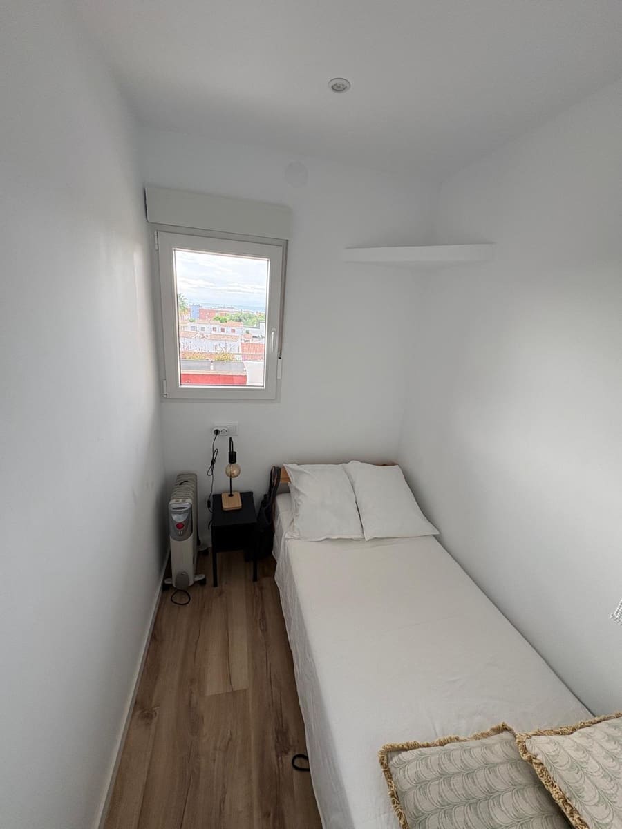 3 soverom Strandleiligheter til salgs i Coma-Ruga - € 196 000 (Ref: 9409681)