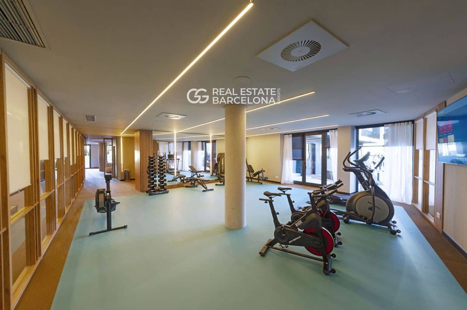 3 makuuhuone Asunto myytävänä paikassa Sant Boi de Llobregat mukana uima-altaan - 395 000 € (Ref: 9482245)