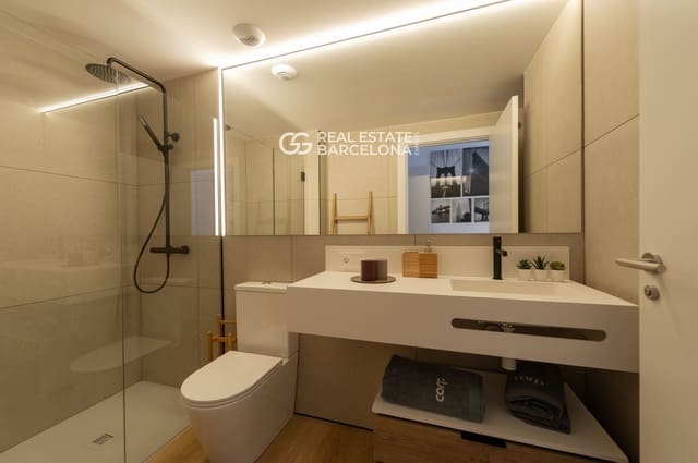 3 makuuhuone Asunto myytävänä paikassa Sant Boi de Llobregat mukana uima-altaan - 395 000 € (Ref: 9482245)