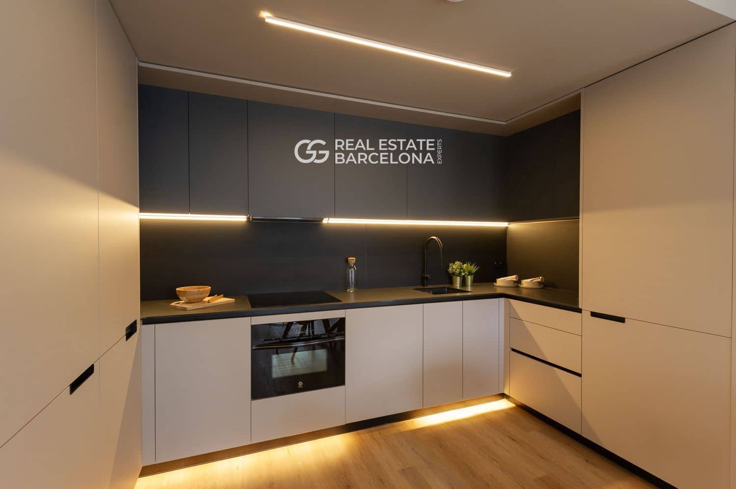 2 makuuhuone Asunto myytävänä paikassa Sant Boi de Llobregat mukana uima-altaan - 274 000 € (Ref: 9482246)