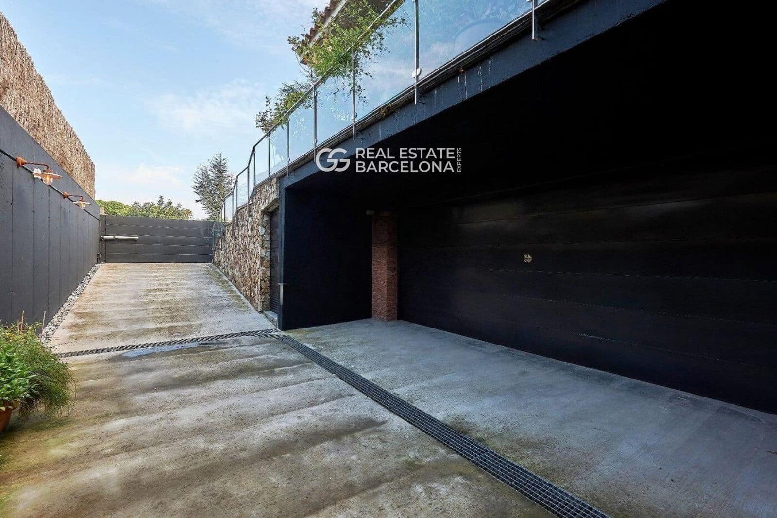 5 chambre Villa/Maison à vendre à Sant Andreu de Llavaneres avec piscine garage - 1 395 000 € (Ref: 9482248)