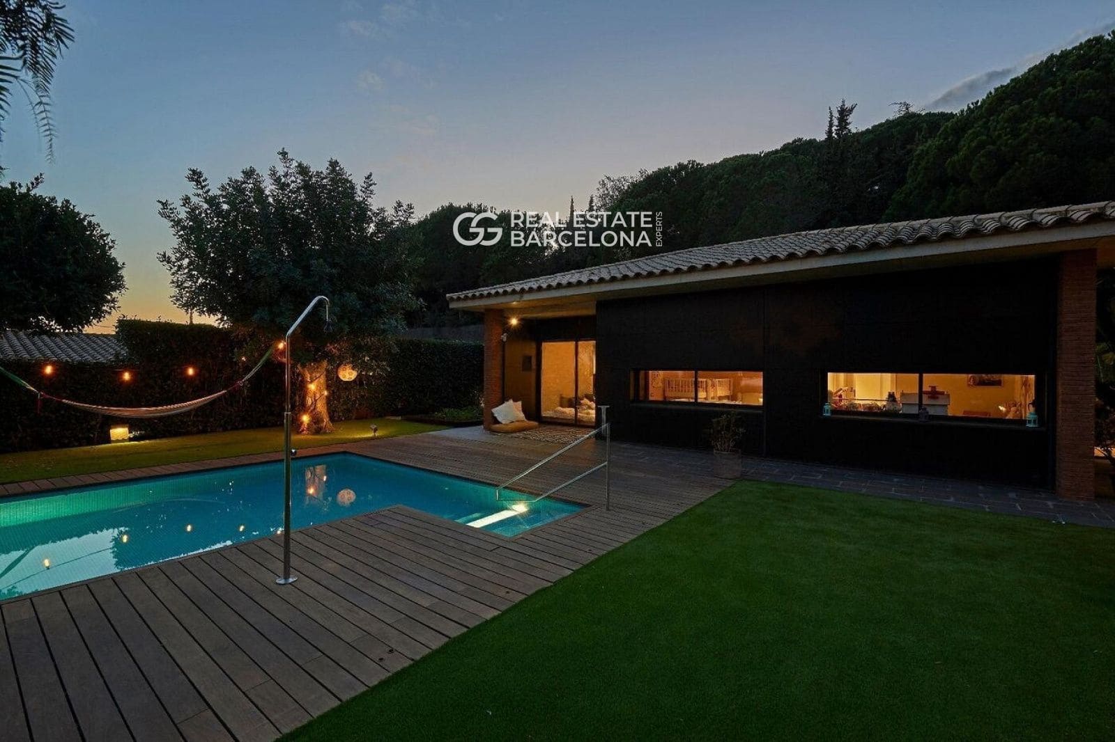 5 chambre Villa/Maison à vendre à Sant Andreu de Llavaneres avec piscine garage - 1 395 000 € (Ref: 9482248)