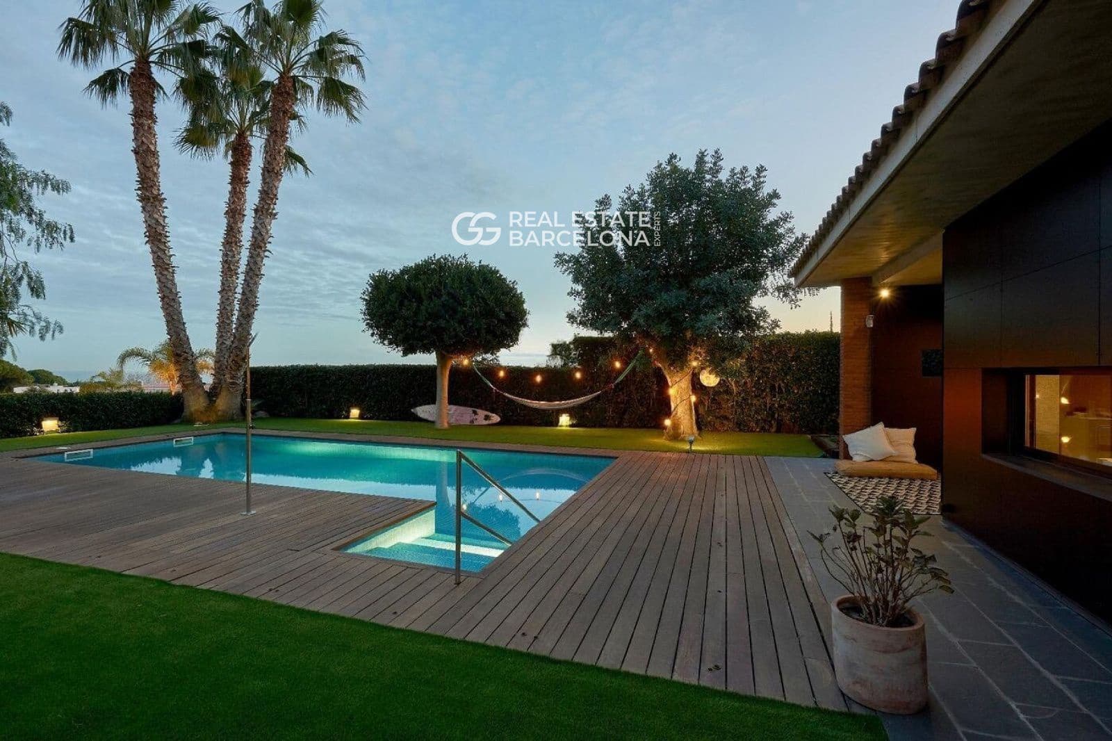 5 chambre Villa/Maison à vendre à Sant Andreu de Llavaneres avec piscine garage - 1 395 000 € (Ref: 9482248)