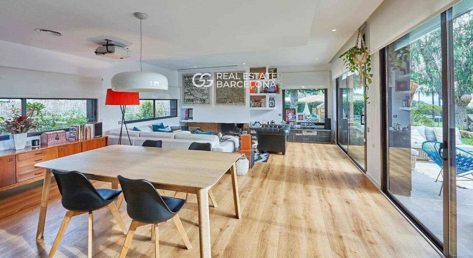 5 chambre Villa/Maison à vendre à Sant Andreu de Llavaneres avec piscine garage - 1 395 000 € (Ref: 9482248)