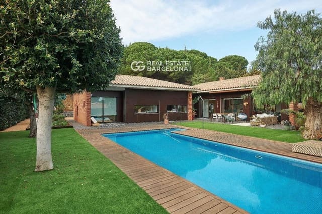 5 chambre Villa/Maison à vendre à Sant Andreu de Llavaneres avec piscine garage - 1 395 000 € (Ref: 9482248)