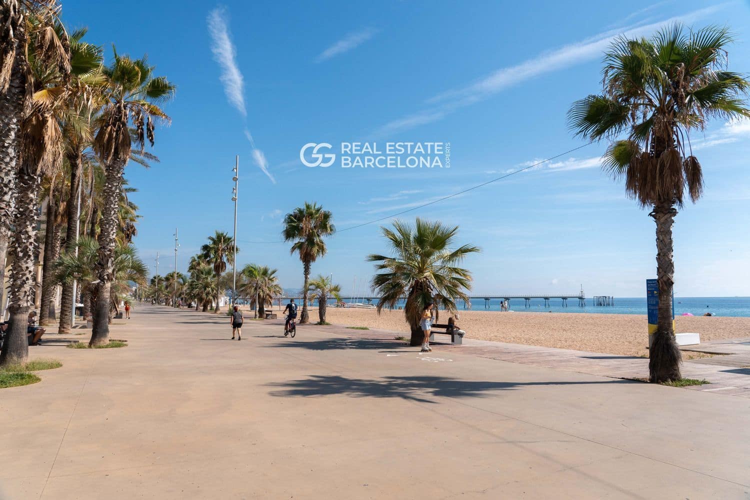 3 bedroom Flat for sale in Badalona with pool - € 547,500 (Ref: 9482256)