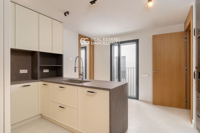 4 quarto Apartamento para venda em Barcelona cidade com piscina - 1 690 000 € (Ref: 9482261)