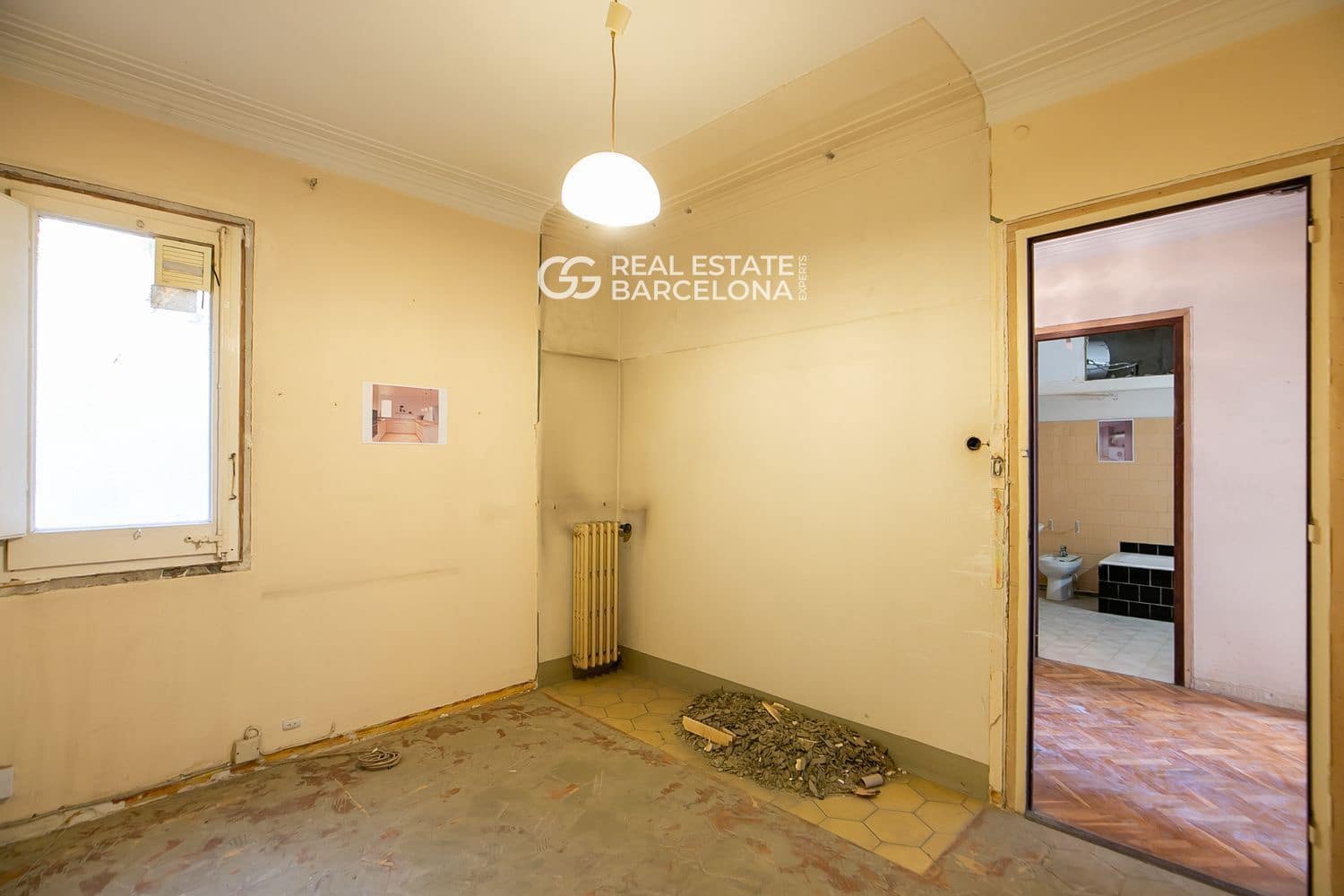 5 bedroom Flat for sale in Barcelona city - € 1,050,000 (Ref: 9482300)