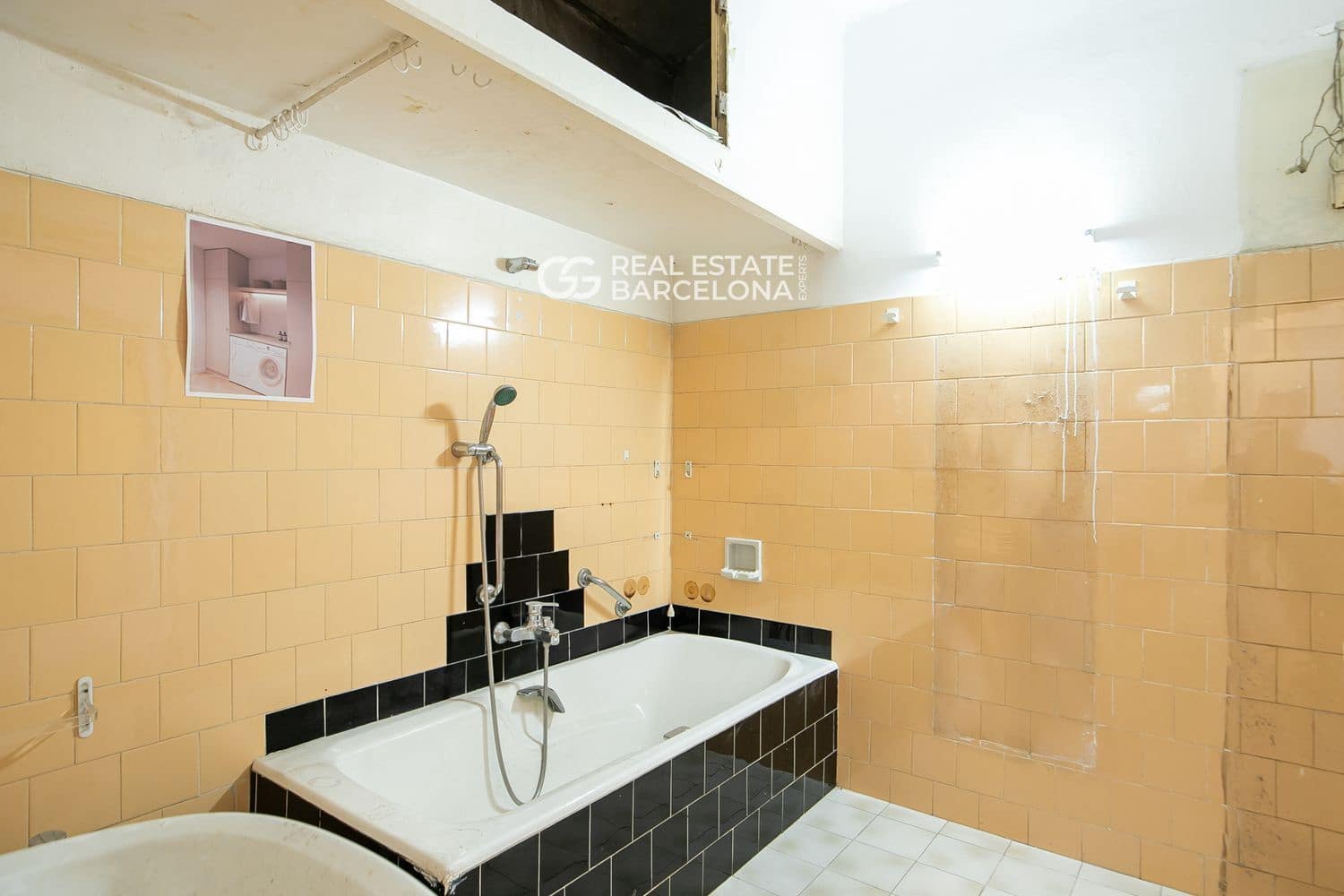 5 bedroom Flat for sale in Barcelona city - € 1,050,000 (Ref: 9482300)