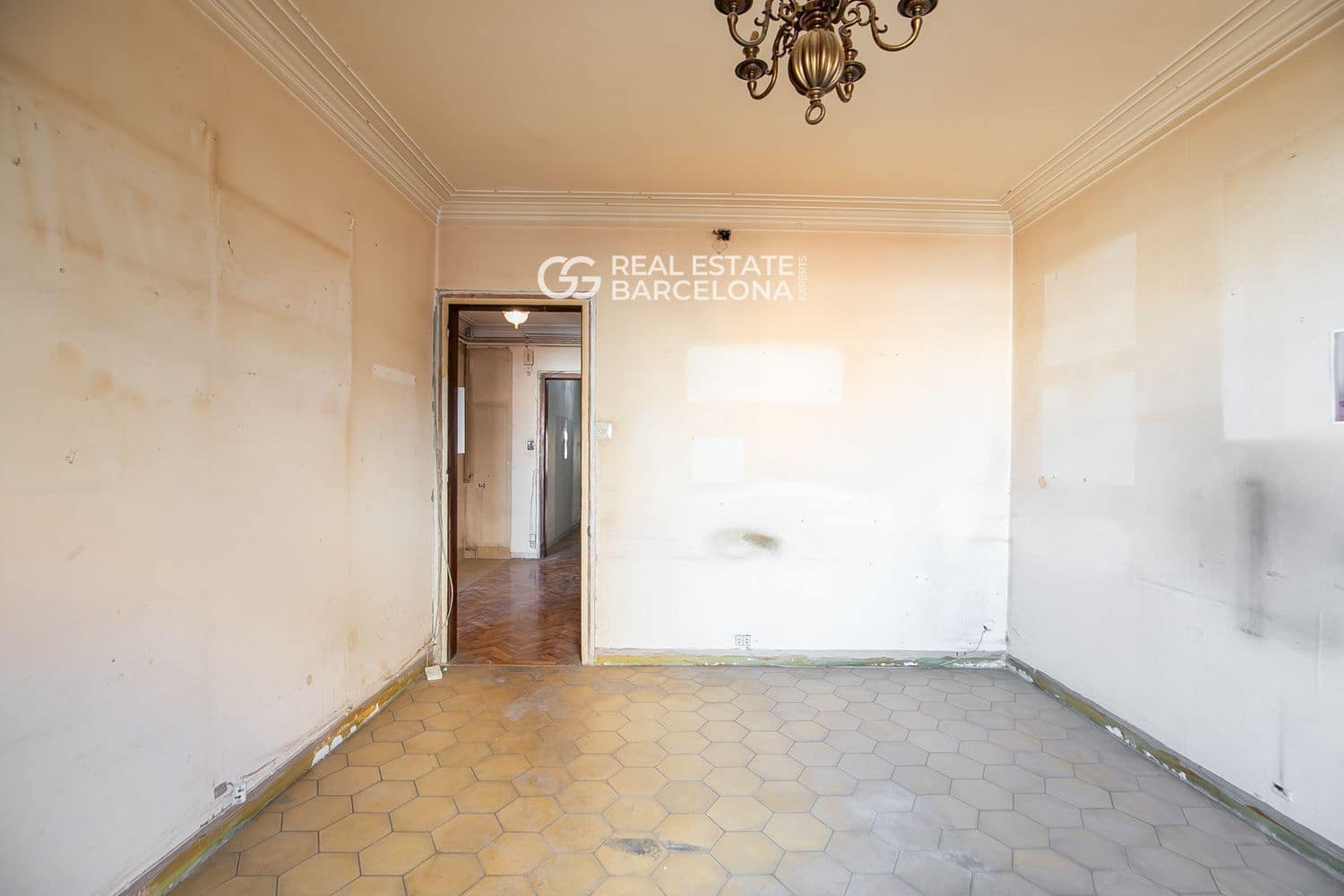 5 bedroom Flat for sale in Barcelona city - € 1,050,000 (Ref: 9482300)