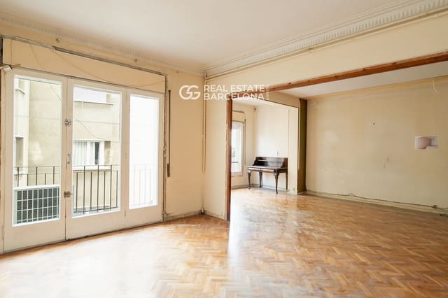 5 bedroom Flat for sale in Sarrià-Sant Gervasi, Barcelona city - € 1,050,000 (Ref: 9482300)