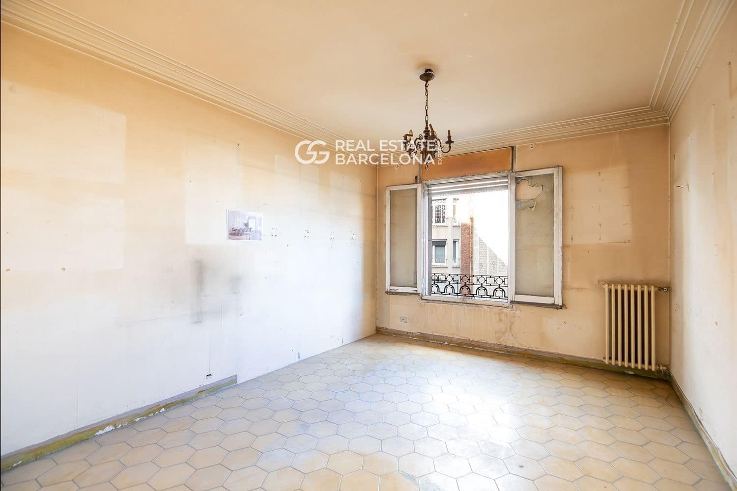 5 bedroom Flat for sale in Barcelona city - € 1,050,000 (Ref: 9482300)