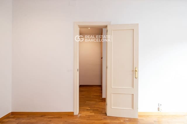 3 quarto Apartamento para venda em Barcelona cidade - 480 000 € (Ref: 9482301)