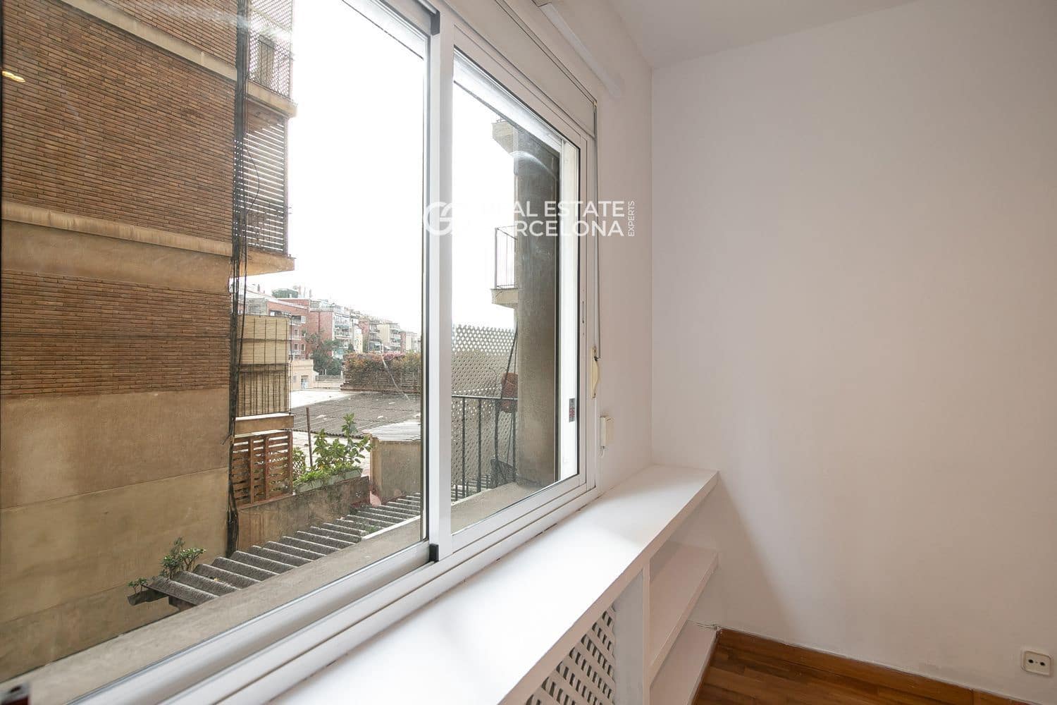 3 quarto Apartamento para venda em Barcelona cidade - 480 000 € (Ref: 9482301)