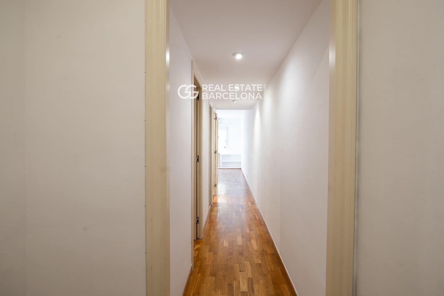 3 quarto Apartamento para venda em Barcelona cidade - 480 000 € (Ref: 9482301)