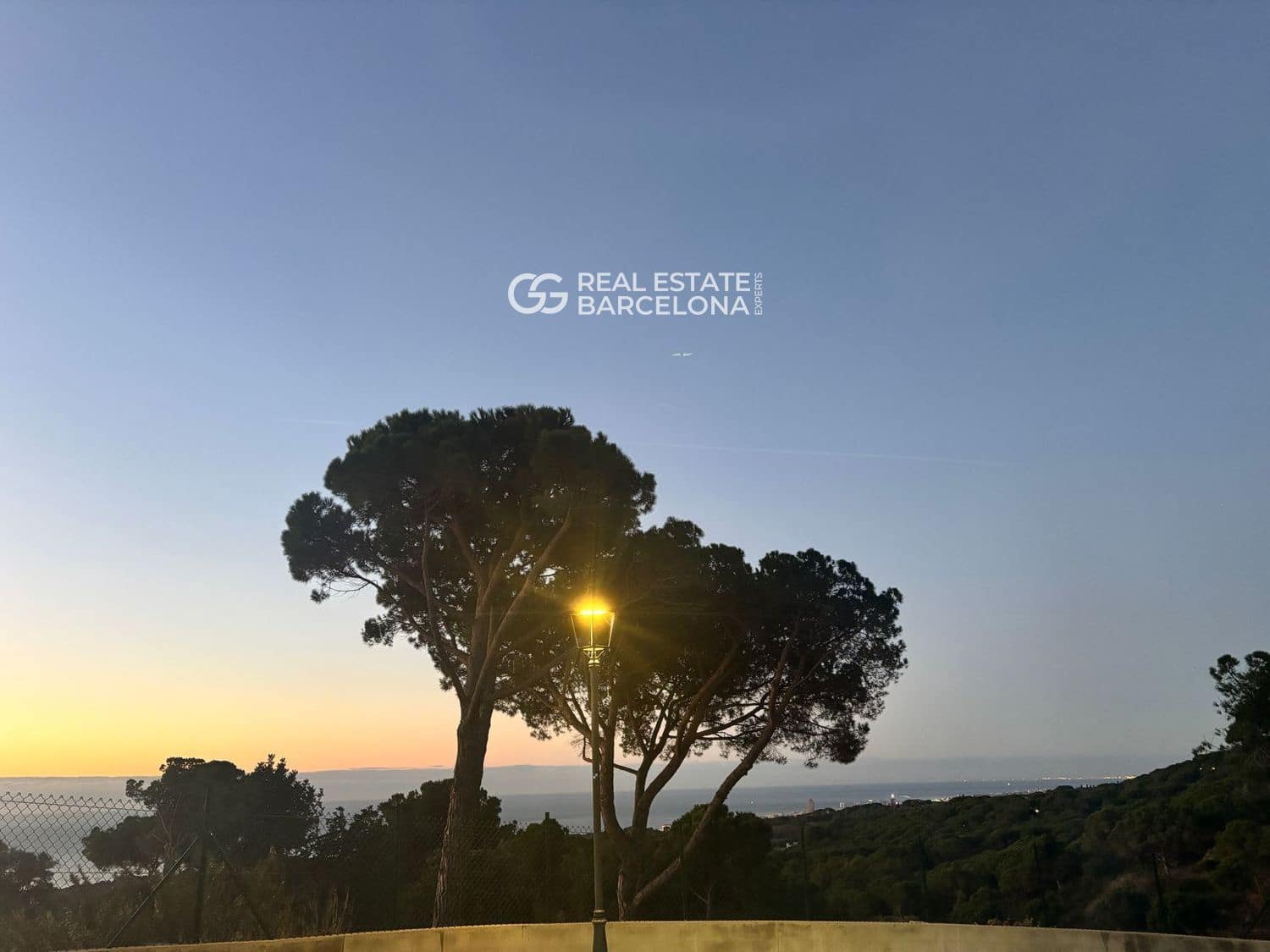 6 bedroom Villa for sale in Sant Andreu de Llavaneres with pool garage - € 1,850,000 (Ref: 9482304)