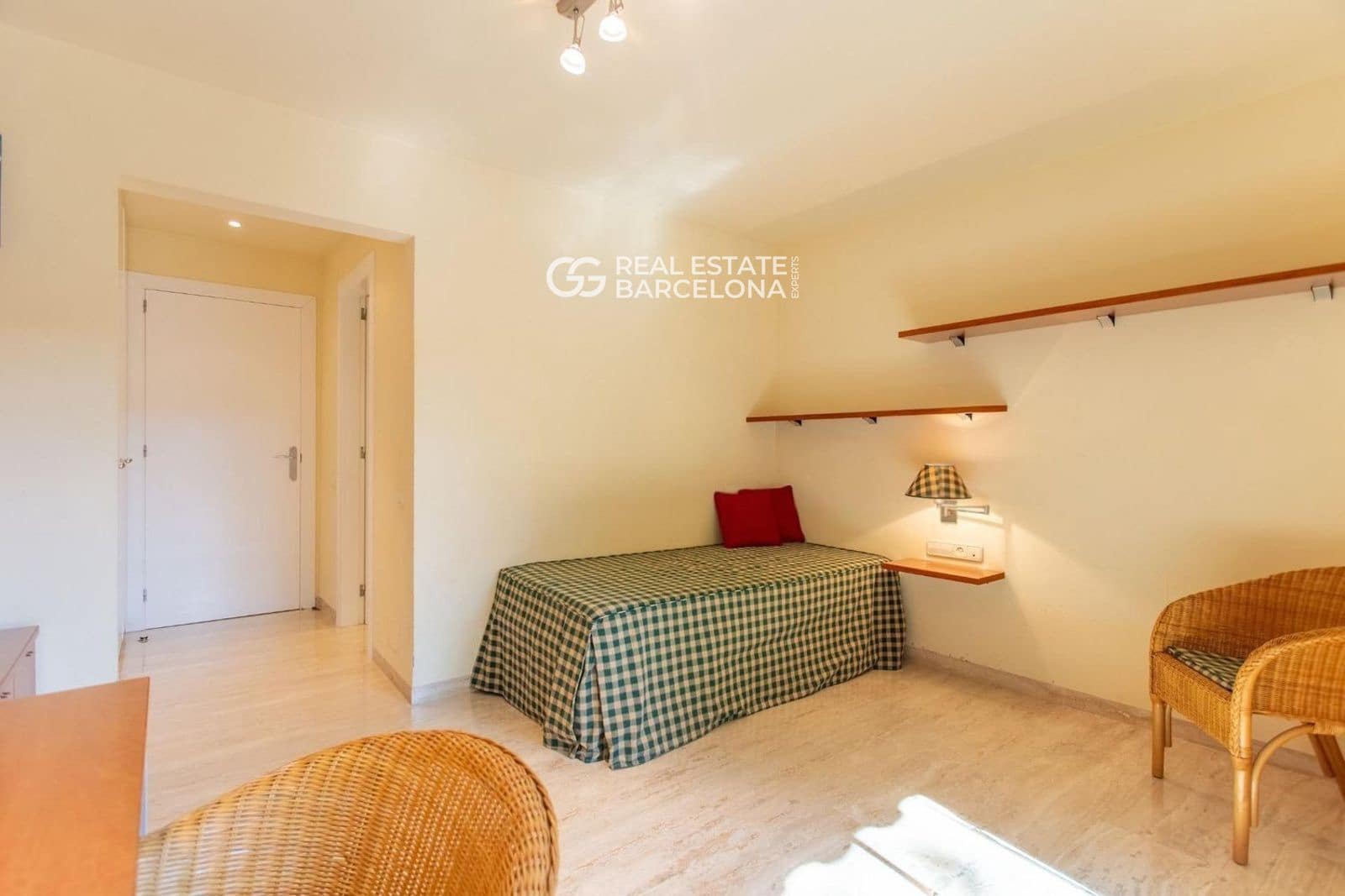 5 chambre Villa/Maison à vendre à Sant Andreu de Llavaneres avec piscine garage - 1 290 000 € (Ref: 9482311)