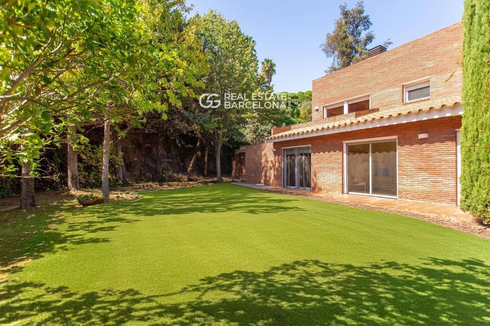 5 chambre Villa/Maison à vendre à Sant Andreu de Llavaneres avec piscine garage - 1 290 000 € (Ref: 9482311)