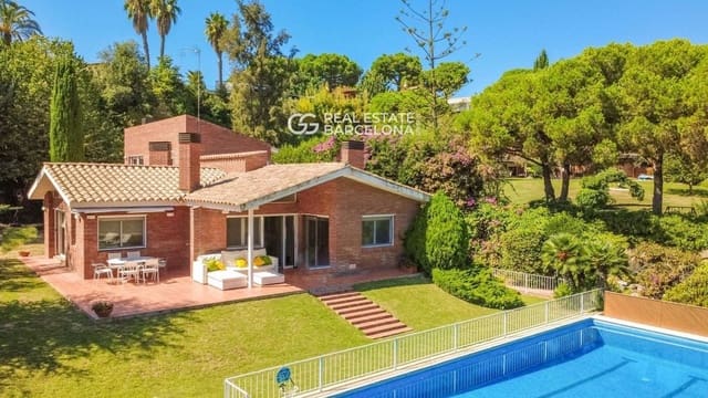 5 chambre Villa/Maison à vendre à Sant Andreu de Llavaneres avec piscine garage - 1 290 000 € (Ref: 9482311)