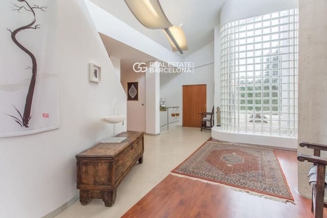 4 chambre Villa/Maison à vendre à Sant Andreu de Llavaneres avec piscine garage - 1 540 000 € (Ref: 9482312)