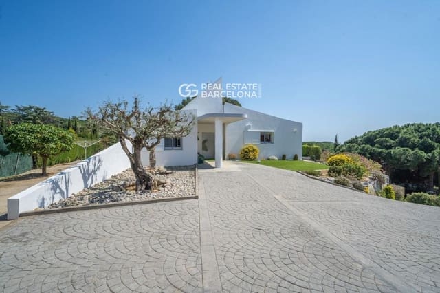 4 chambre Villa/Maison à vendre à Sant Andreu de Llavaneres avec piscine garage - 1 540 000 € (Ref: 9482312)