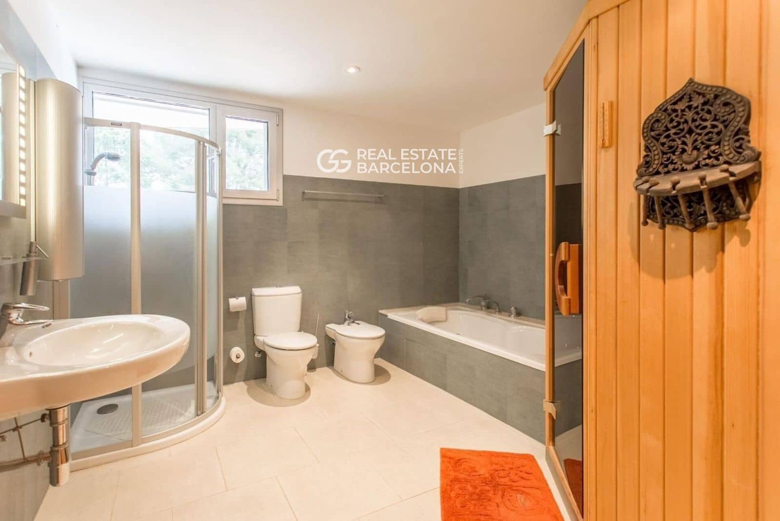 4 chambre Villa/Maison à vendre à Sant Andreu de Llavaneres avec piscine garage - 1 540 000 € (Ref: 9482312)