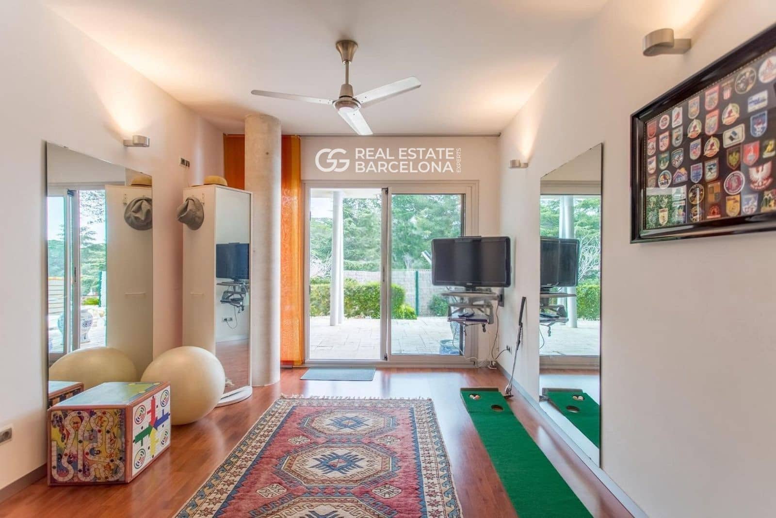 4 chambre Villa/Maison à vendre à Sant Andreu de Llavaneres avec piscine garage - 1 540 000 € (Ref: 9482312)