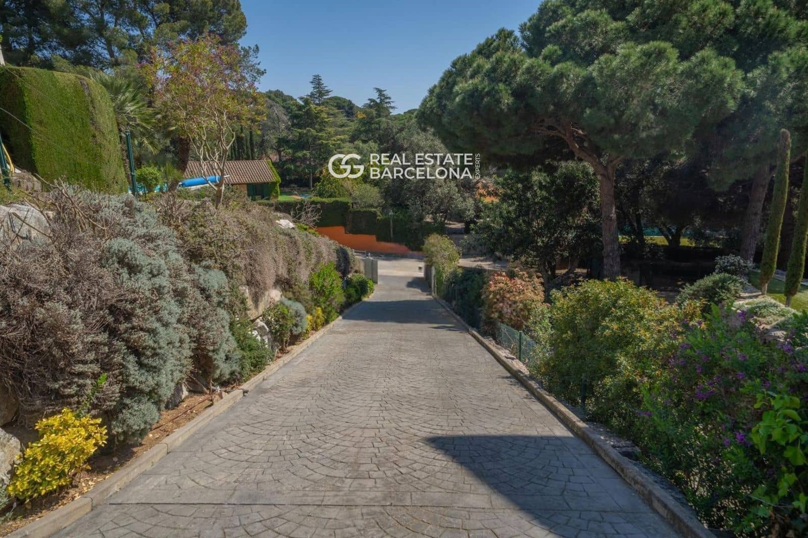 4 chambre Villa/Maison à vendre à Sant Andreu de Llavaneres avec piscine garage - 1 540 000 € (Ref: 9482312)