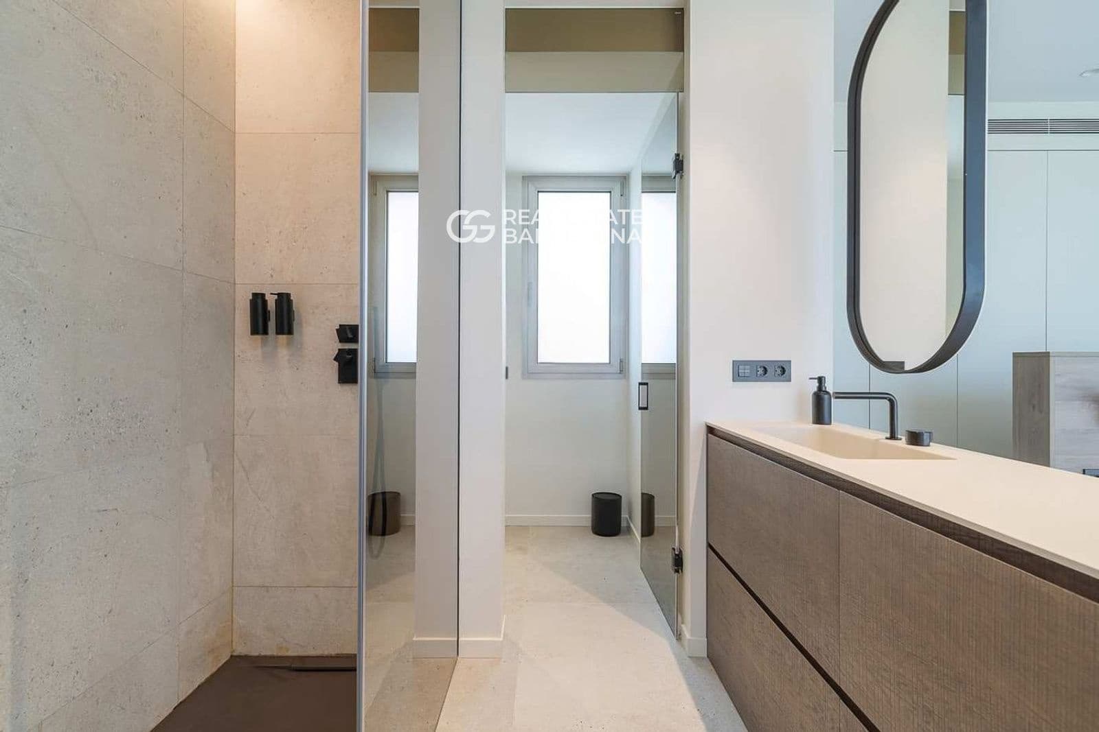 4 bedroom Villa for sale in Vallromanes with pool garage - € 1,350,000 (Ref: 9482316)