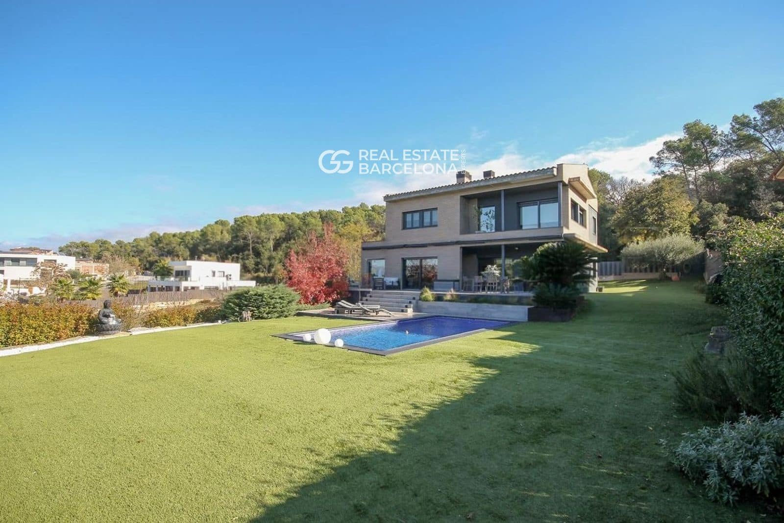 4 soveværelse Villa til salg i La Roca del Valles med swimmingpool garage - € 1.200.000 (Ref: 9482317)