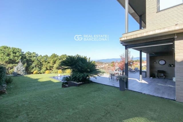 4 soveværelse Villa til salg i La Roca del Vallès med swimmingpool garage - € 1.200.000 (Ref: 9482317)