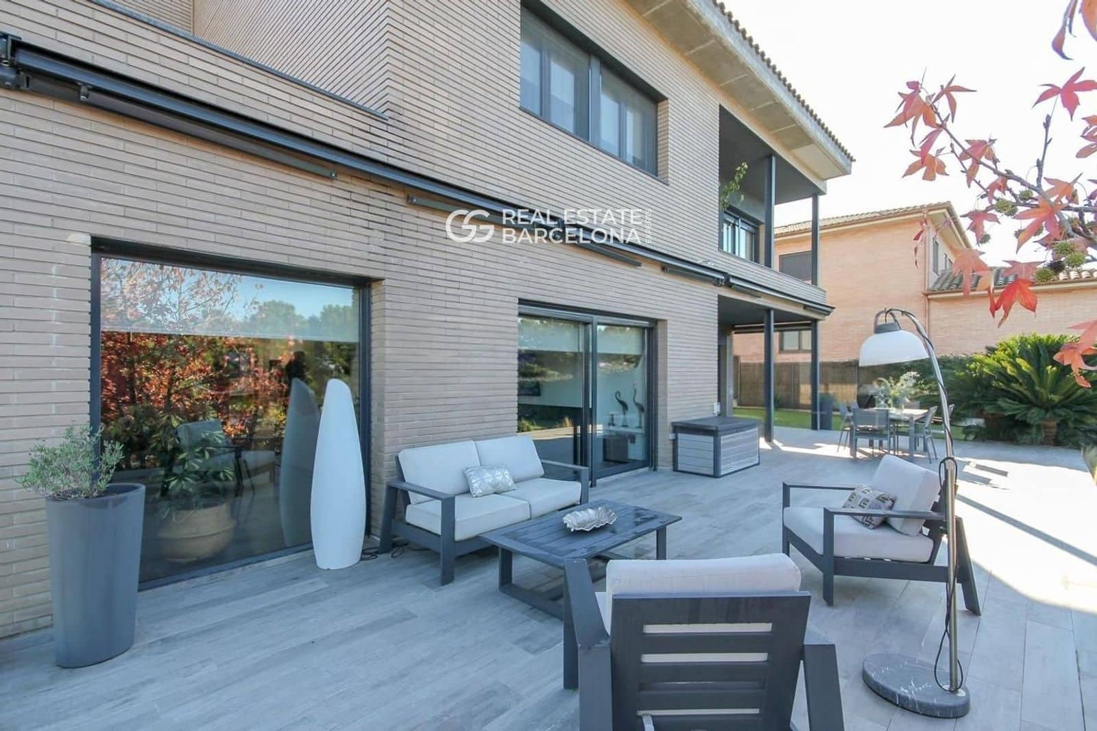 4 soveværelse Villa til salg i La Roca del Valles med swimmingpool garage - € 1.200.000 (Ref: 9482317)