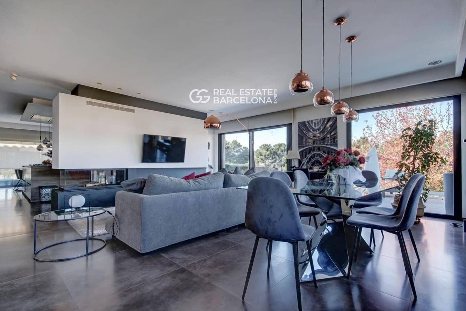 4 soveværelse Villa til salg i La Roca del Valles med swimmingpool garage - € 1.200.000 (Ref: 9482317)